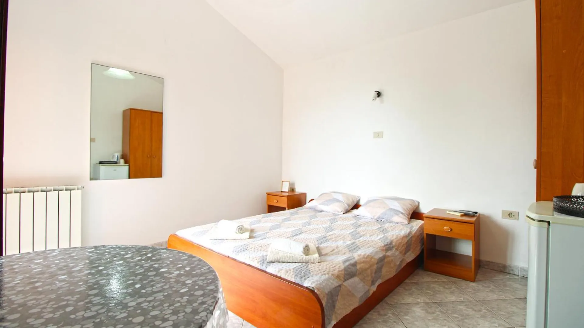 Apartments And Rooms Stoja Pula 1864 0*,