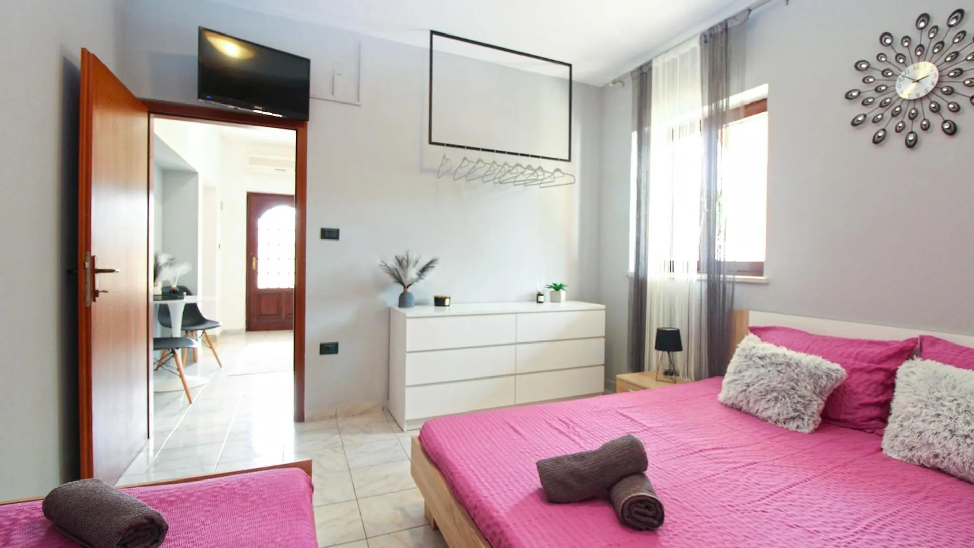 Homestay Apartments And Rooms Stoja Pula 1864