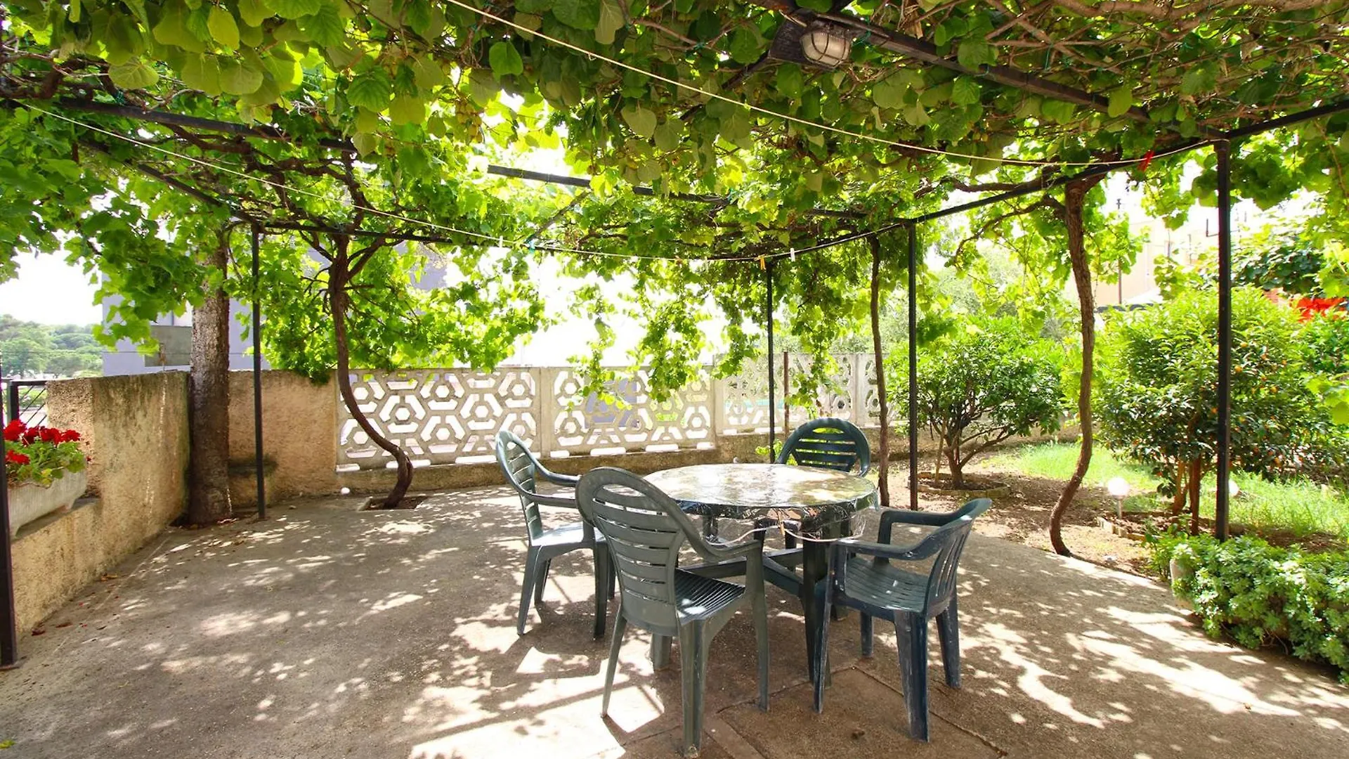Apartments And Rooms Stoja Pula 1864 Homestay
