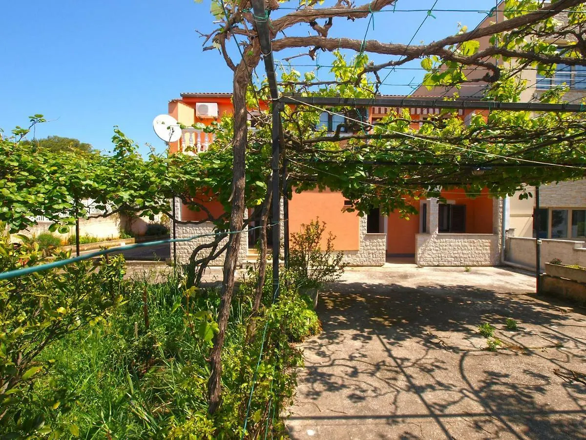 Homestay Apartments And Rooms Stoja Pula 1864